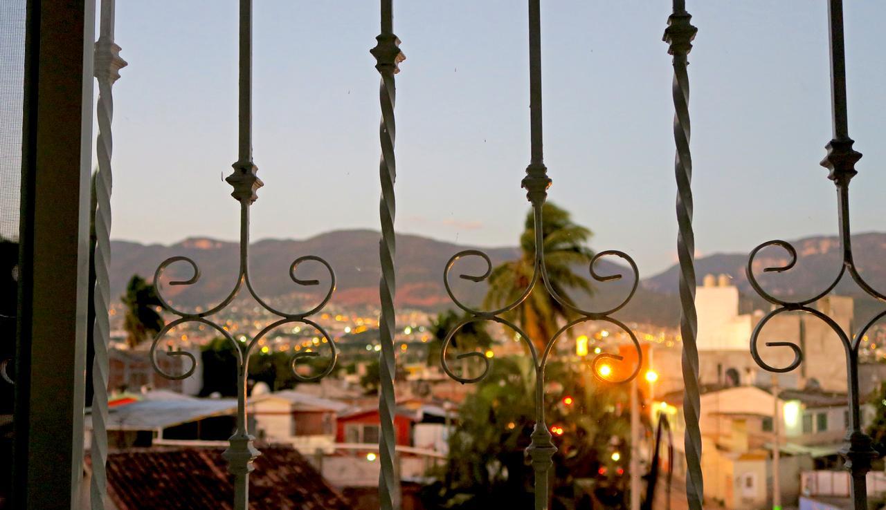 Folklorsuites Tuxtla Gutiérrez エクステリア 写真